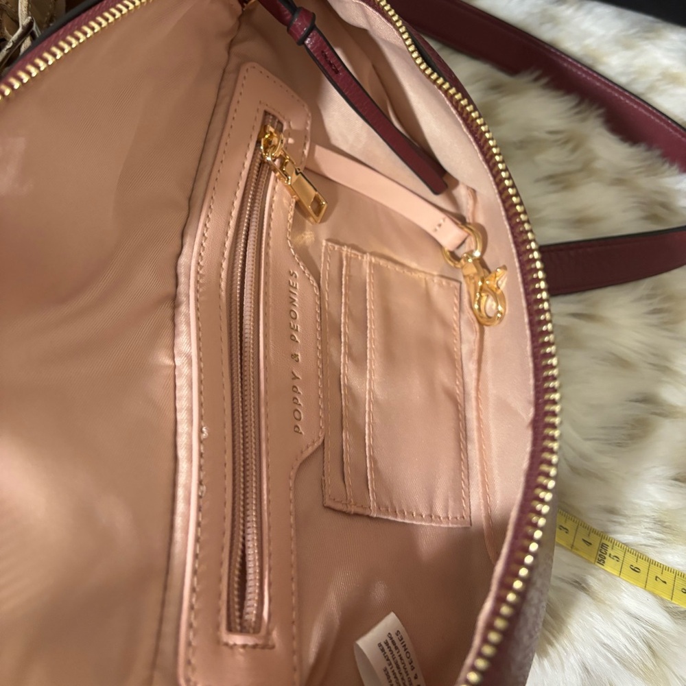 Poppy & Peonies Sidekick Crossbag burgundy. - Picture 5 of 10